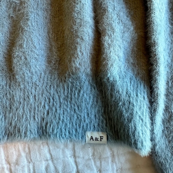 Abercrombie Kids Girls’ Blue Fuzzy Mock Turtle Neck Sweater - Picture 4 of 4